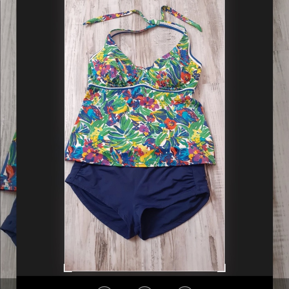 Mossimo tankini top size Med colorful paired with Lands End shortie bottom (10)
